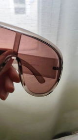 Shopper review photo