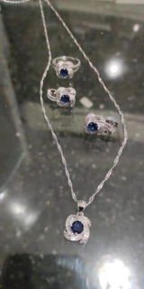 Shopper review photo
