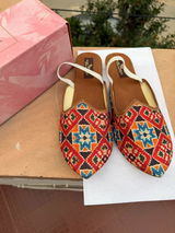 Goel Sonia review photo