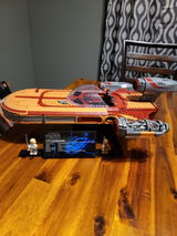 DJ review photo