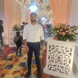 Anuj yadav review photo