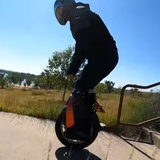 Israel Valle review photo