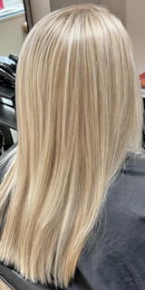 MrsW review photo