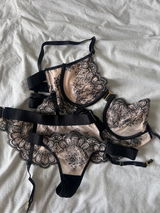 Janica review photo