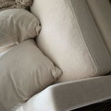 Manon review photo