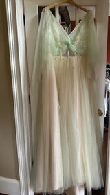 Julianne review photo