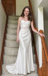 Helen Nicholas review photo