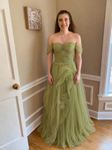 Rebecca Cowper review photo