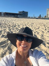 Vicki Vella review photo