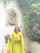 Dhruvi . review photo