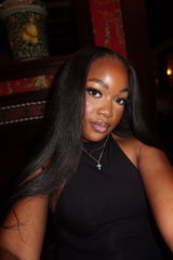 Jehlani B review photo