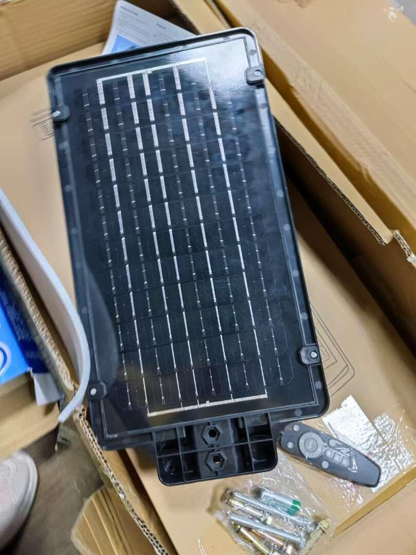 akaandxisi review photo