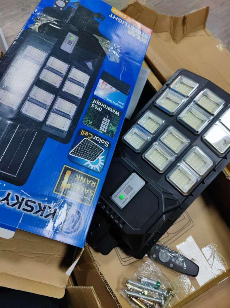 akaandxisi review photo