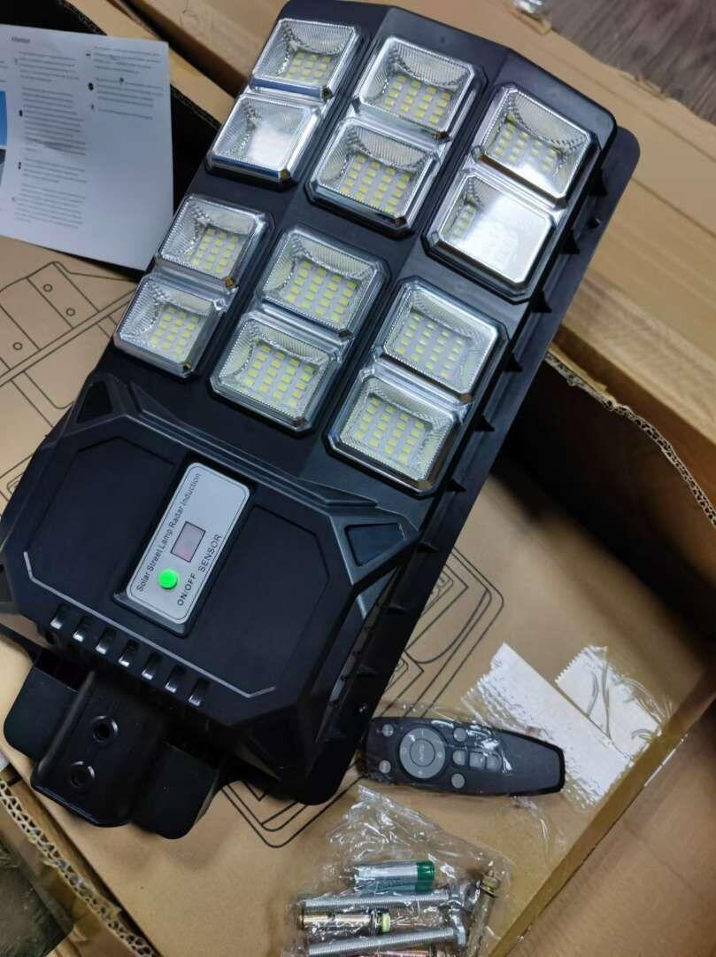 akaandxisi review photo