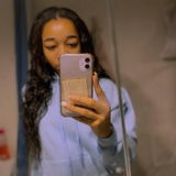 Denise Mabe review photo