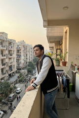 Shivam Taneja review photo