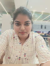 Rekha review photo