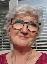 Theresa Downham review photo