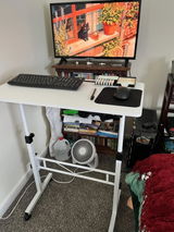 Leona review photo