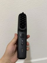 Finn Calloway review photo