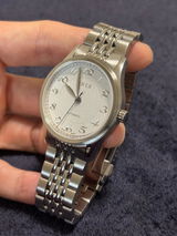 H.K review photo