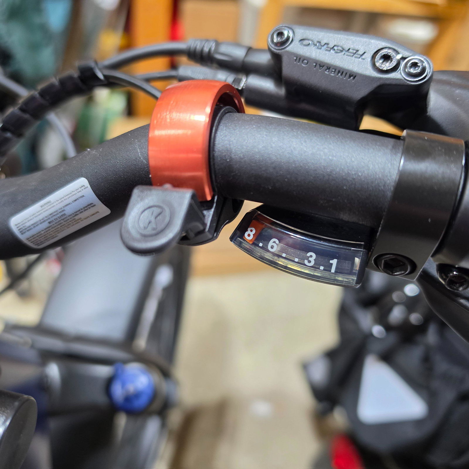 Oi Classic Large Bike Bell | Style & Tone | Knog