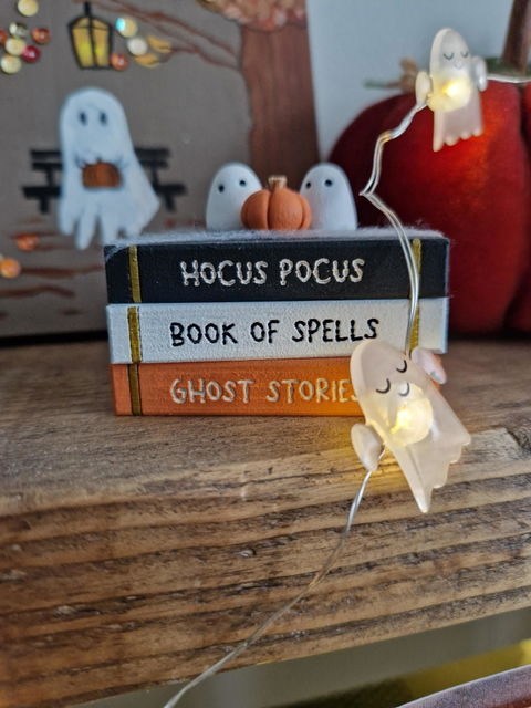 Mini Halloween book stack