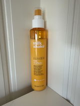 Daniella review photo