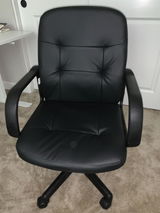 Aigerim Amanova review photo