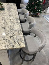 idalia review photo