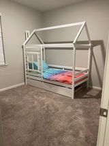 Alyssia review photo