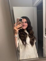 Eleni Garbrandt review photo