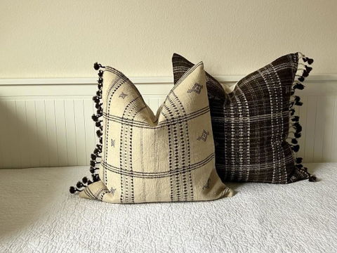 Vintage Motif in Hand-loomed Neutral Beige Throw Pillow Cover made from Indian Wool : PEARL MEERA