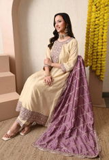 shazia parveen review photo