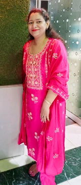 Nisha review photo