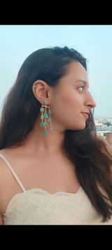 Anushka Pachauri review photo