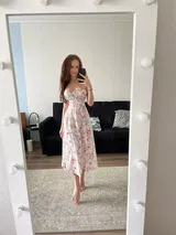 I***a review photo