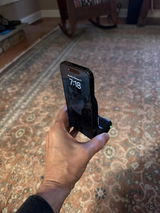 LH review photo