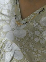 Esha Patel review photo