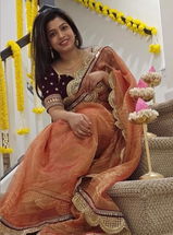 Anu Biswas review photo