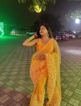 Solanki Bhowmick review photo