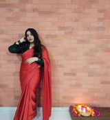 Disha Indulkar review photo
