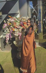 shreya review photo
