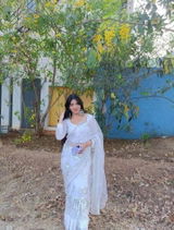 Zohra review photo