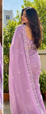 Neha Kulkarni review photo