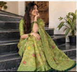 Neha Kulkarni review photo