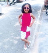Kavya Khatri review photo