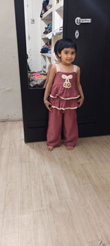 Manisha Sharma review photo