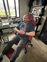 Lucas Grez review photo