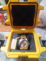 RELOJ  PARA HOMBRE INVICTA PRO DIVER 48375 - ORO